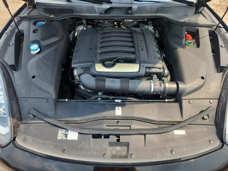 Photo 11 from auction – 2016 PORSCHE CAYENNE with VIN WP1AA2A2XGLA08787