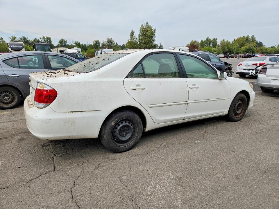 Photo 3 from auction – 2006 TOYOTA CAMRY with VIN 4T1BE32K16U648941