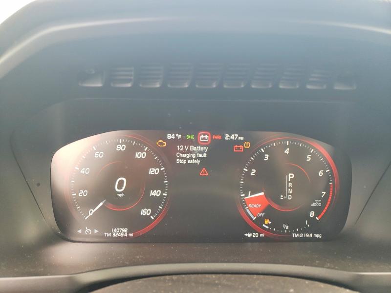 Photo 9 from auction – 2016 VOLVO XC90 with VIN YV4A22PK3G1016938