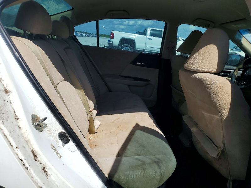 Photo 10 from auction – 2013 HONDA ACCORD with VIN 1HGCR2F32DA232021