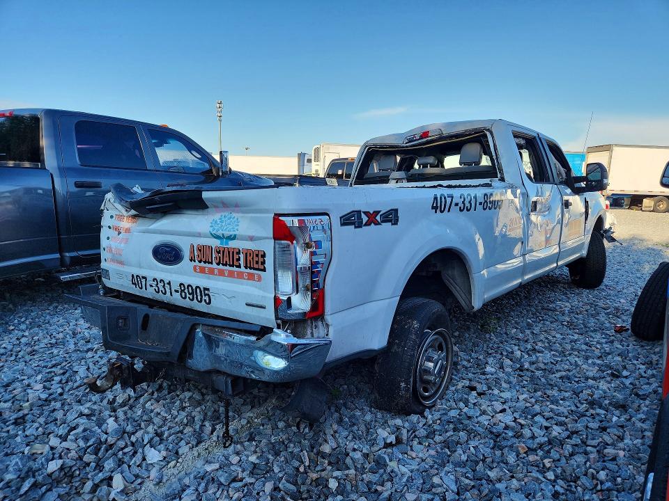 Photo 3 from auction – 2018 FORD F250 with VIN 1FT7W2B60JEC09978