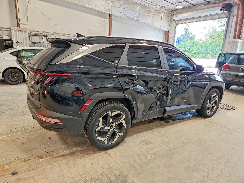 Photo 3 from auction – 2022 HYUNDAI TUCSON with VIN 5NMJCCAE2NH053510