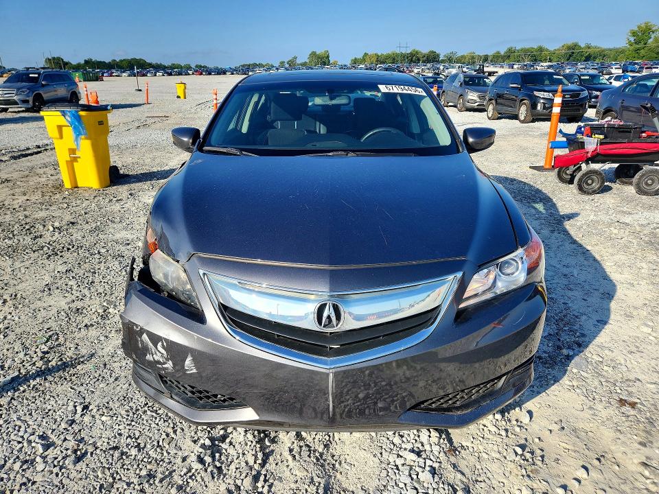Photo 5 from auction – 2013 ACURA ILX with VIN 19VDE1F39DE004063