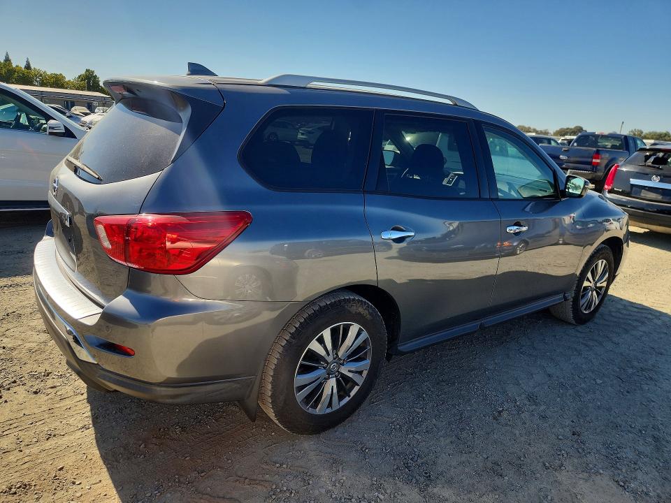 Photo 3 from auction – 2020 NISSAN PATHFINDER with VIN 5N1DR2AN4LC630440
