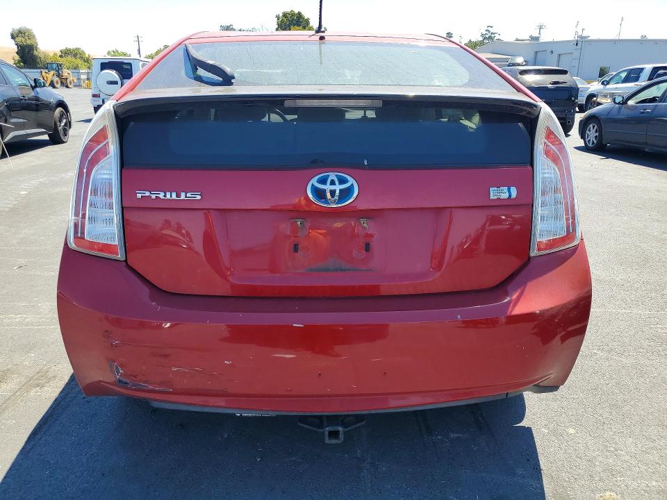 Photo 6 from auction – 2014 TOYOTA PRIUS with VIN JTDKN3DUXE0385938