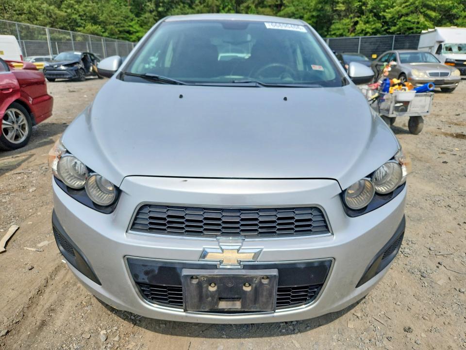 Photo 5 from auction – 2012 CHEVROLET SONIC with VIN 1G1JC6SH0C4179390