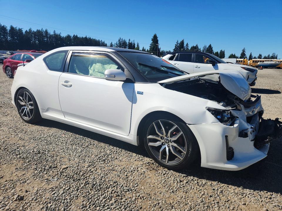 Photo 4 from auction – 2014 SCION TC with VIN JTKJF5C79E3080518