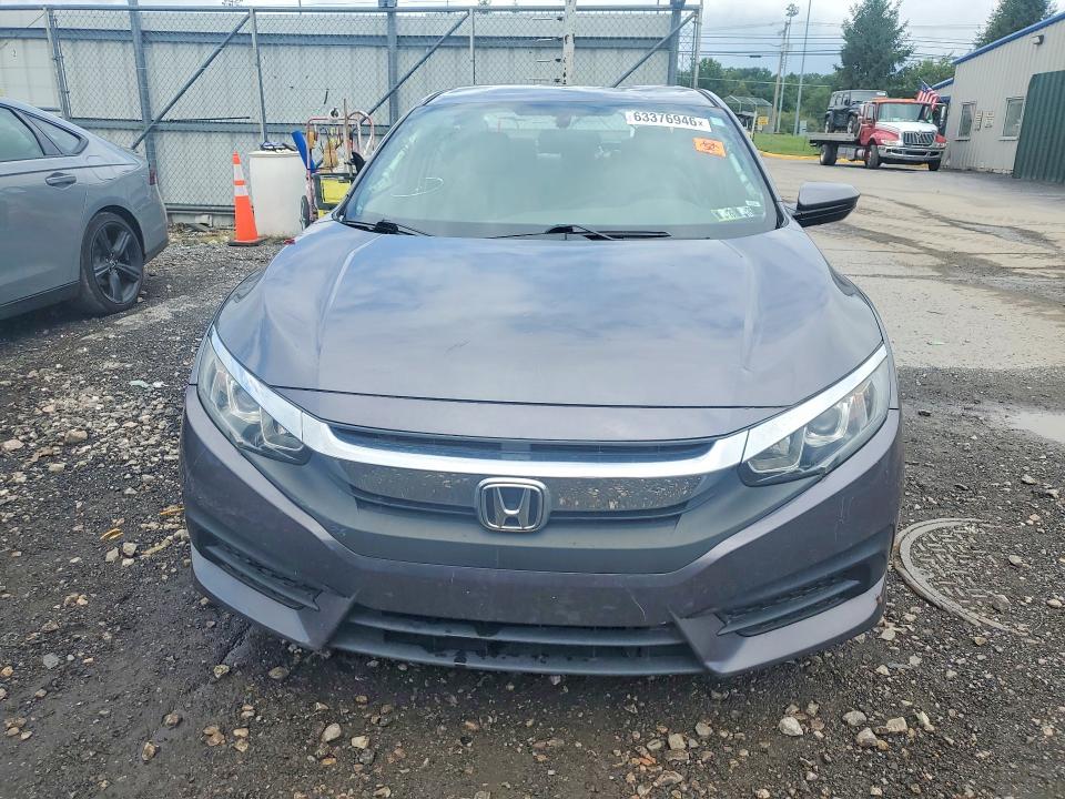 Photo 5 from auction – 2018 HONDA CIVIC with VIN 2HGFC2F55JH524565