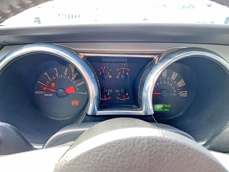 Photo 8 from auction – 2006 FORD MUSTANG with VIN 1ZVFT80N065115900