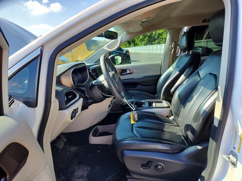 Photo 7 from auction – 2020 CHRYSLER VOYAGER with VIN 2C4RC1DG8LR156972