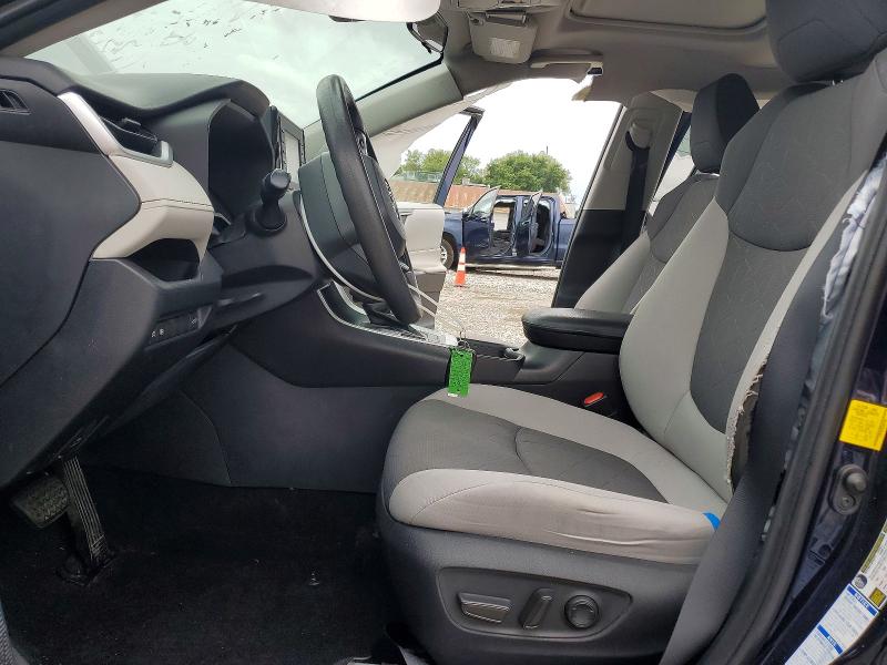 Photo 7 from auction – 2019 TOYOTA RAV4 with VIN 2T3P1RFV0KW071880
