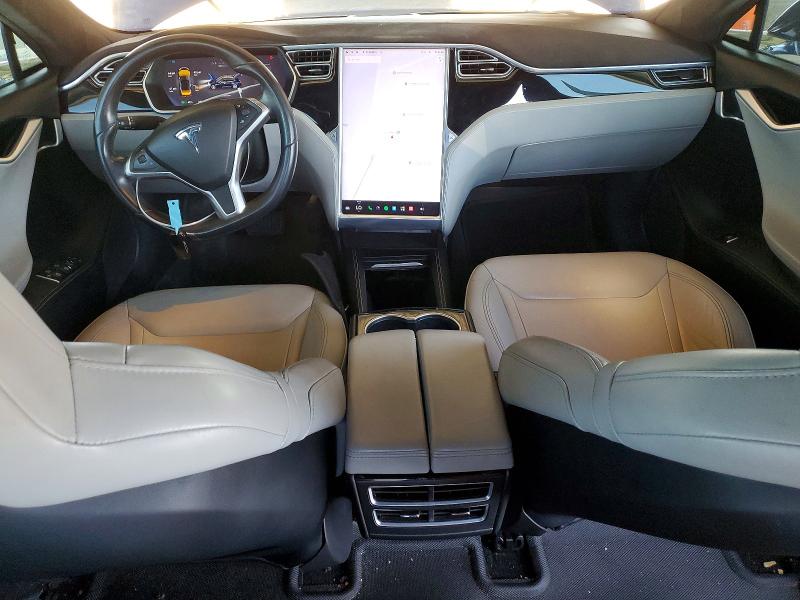 Photo 8 from auction – 2015 TESLA MODEL S with VIN 5YJSA1E25FF119758