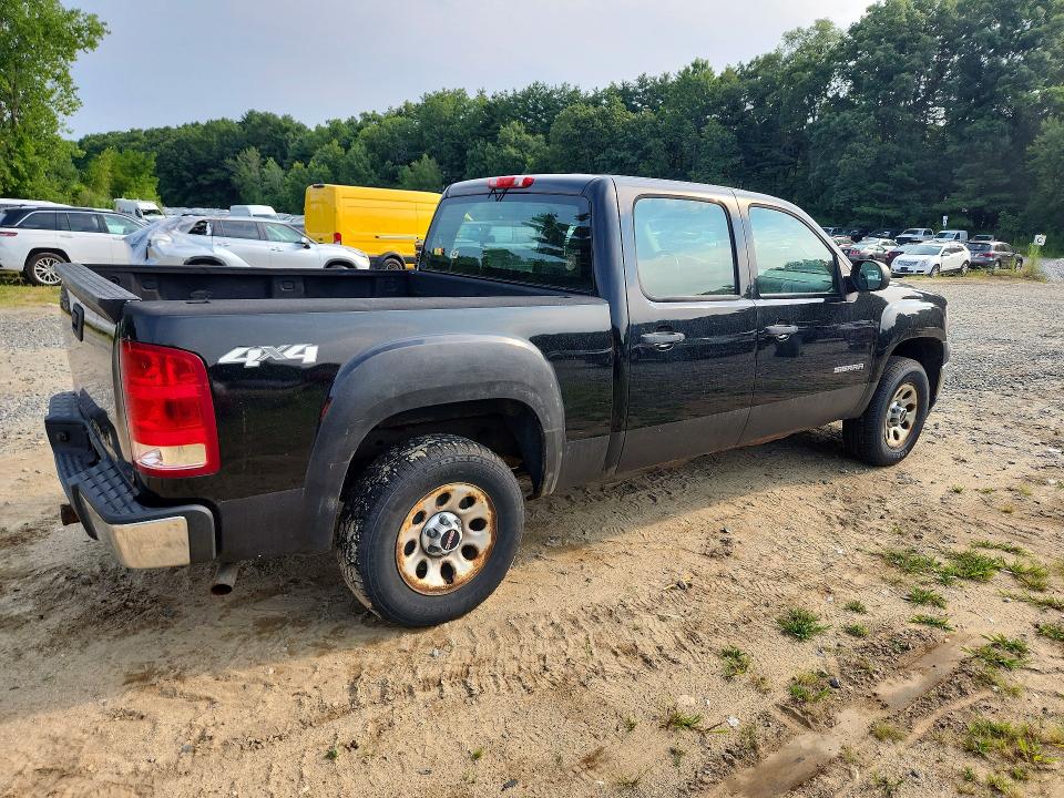 Photo 3 from auction – 2013 GMC SIERRA with VIN 3GTP2TE76DG139115