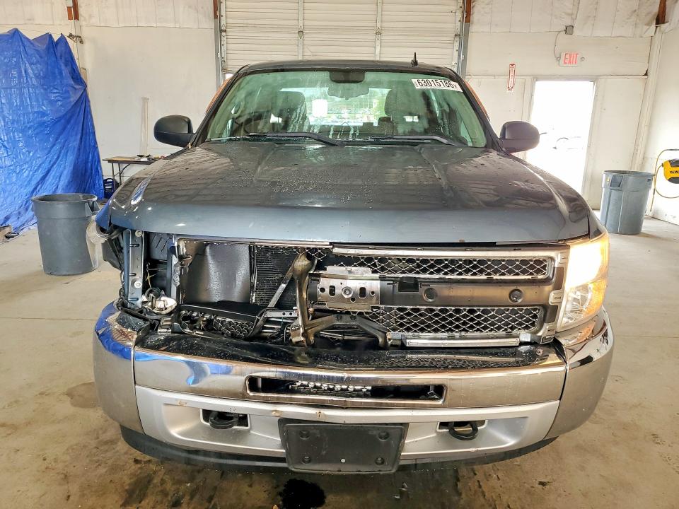 Photo 5 from auction – 2013 CHEVROLET SILVERADO with VIN 3GCPKSE70DG143736