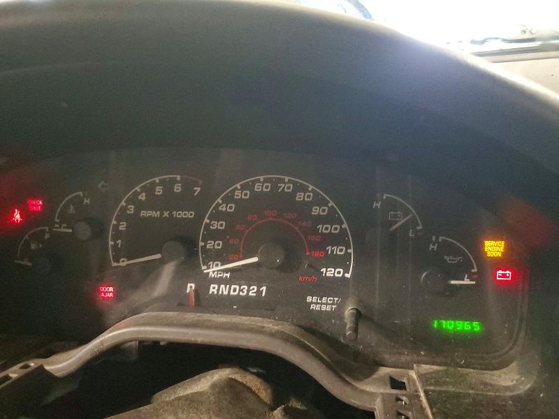 Photo 9 from auction – 2002 FORD EXPLORER with VIN 1FMZU72E02ZC24134