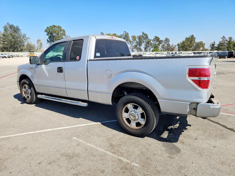 Photo 2 from auction – 2011 FORD F150 with VIN 1FTFX1CF3BKE09810