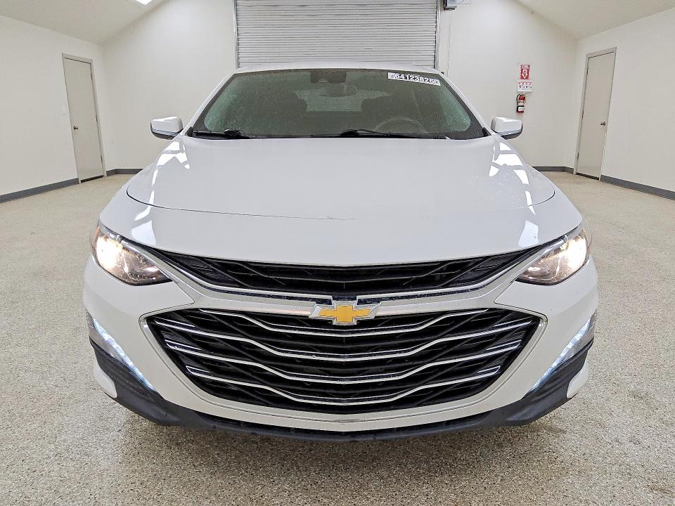 Photo 5 from auction – 2023 CHEVROLET MALIBU with VIN 1G1ZD5ST4PF177943