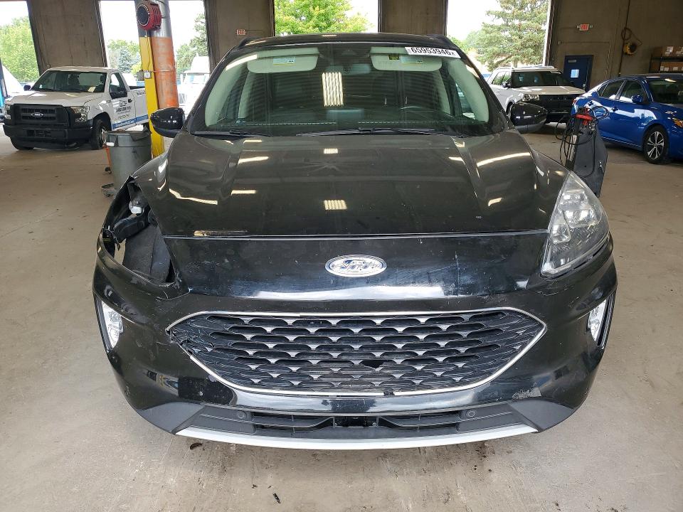 Photo 5 from auction – 2020 FORD ESCAPE with VIN 1FMCU9J98LUA56585