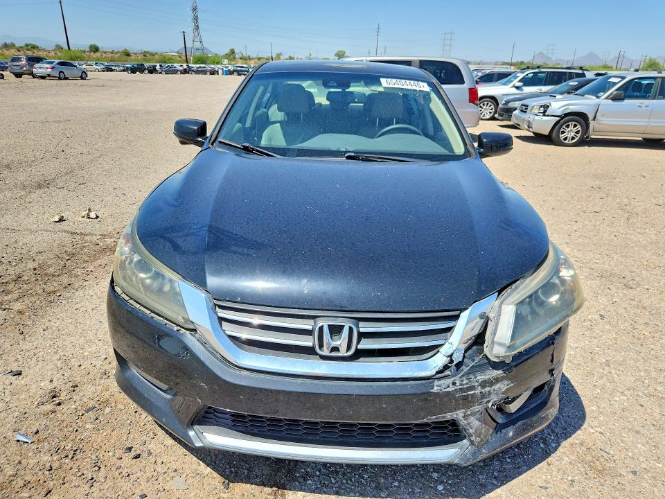 Photo 5 from auction – 2014 HONDA ACCORD with VIN 1HGCR2F89EA089243