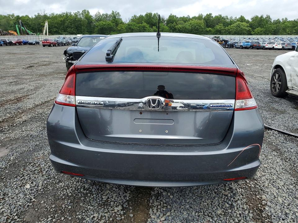 Photo 6 from auction – 2013 HONDA INSIGHT with VIN JHMZE2H31DS002349