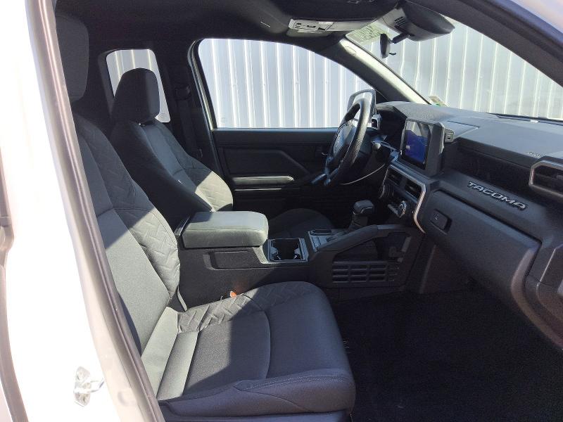 Photo 10 from auction – 2024 TOYOTA TACOMA with VIN 3TYJDAHN7RT007945
