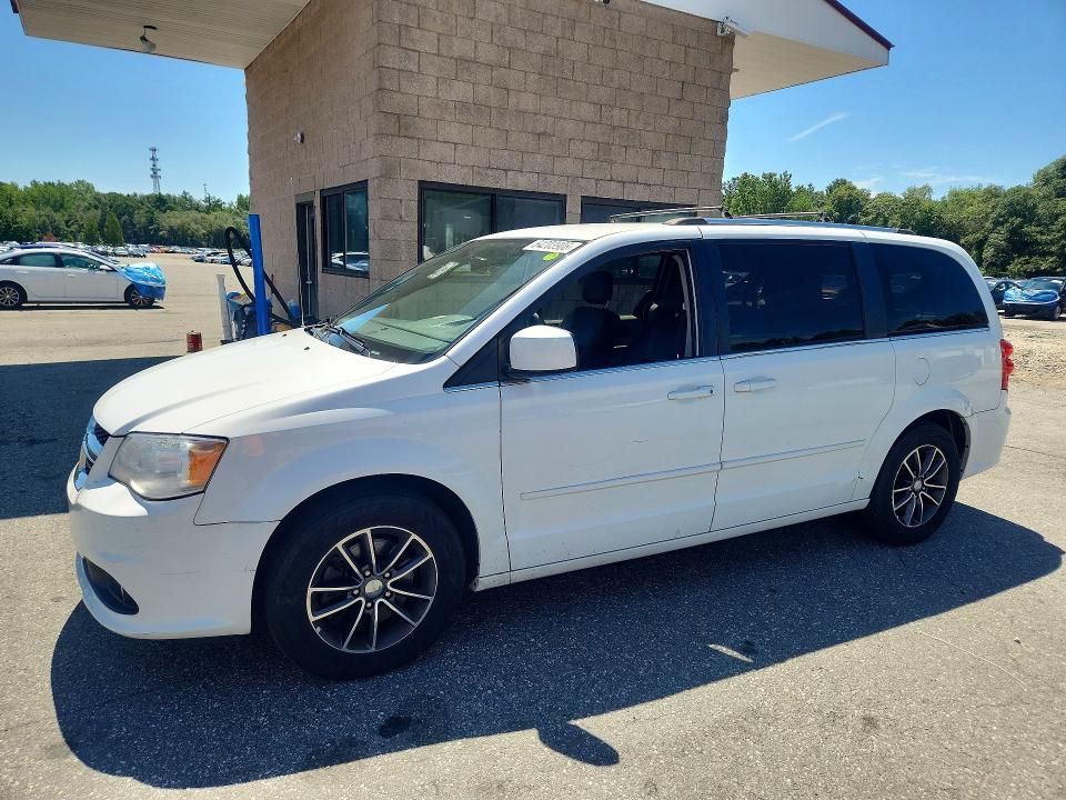 DODGE GRAND CARAVAN 2017 with VIN 2C4RDGCG9HR814114 - Photo from auction