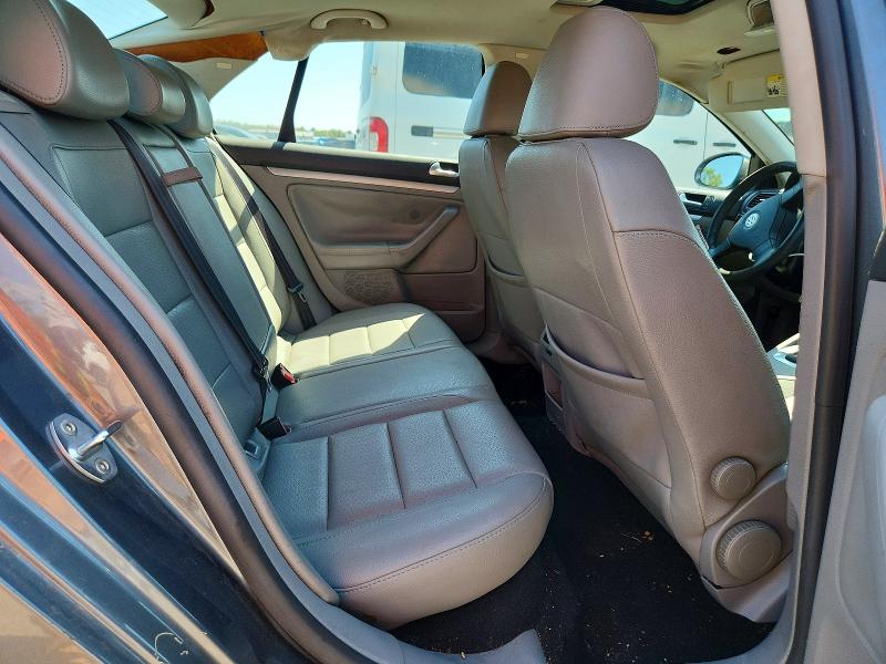 Photo 10 from auction – 2007 VOLKSWAGEN JETTA with VIN 3VWEG71K47M078697