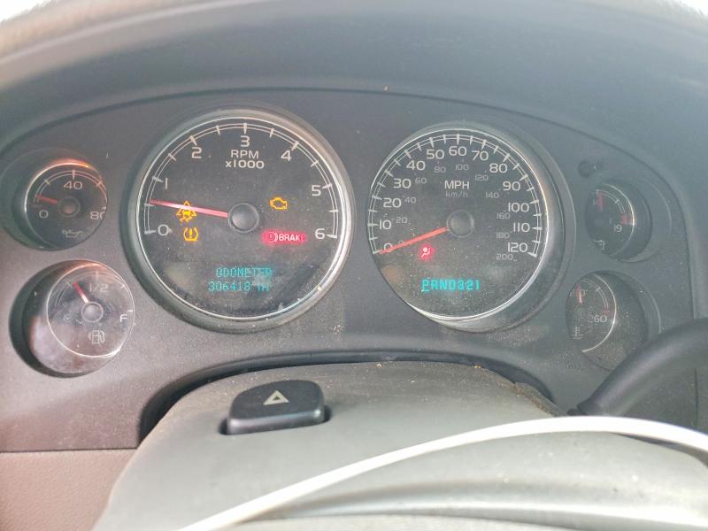 Photo 9 from auction – 2007 CHEVROLET SUBURBAN with VIN 1GNFK16397J279147