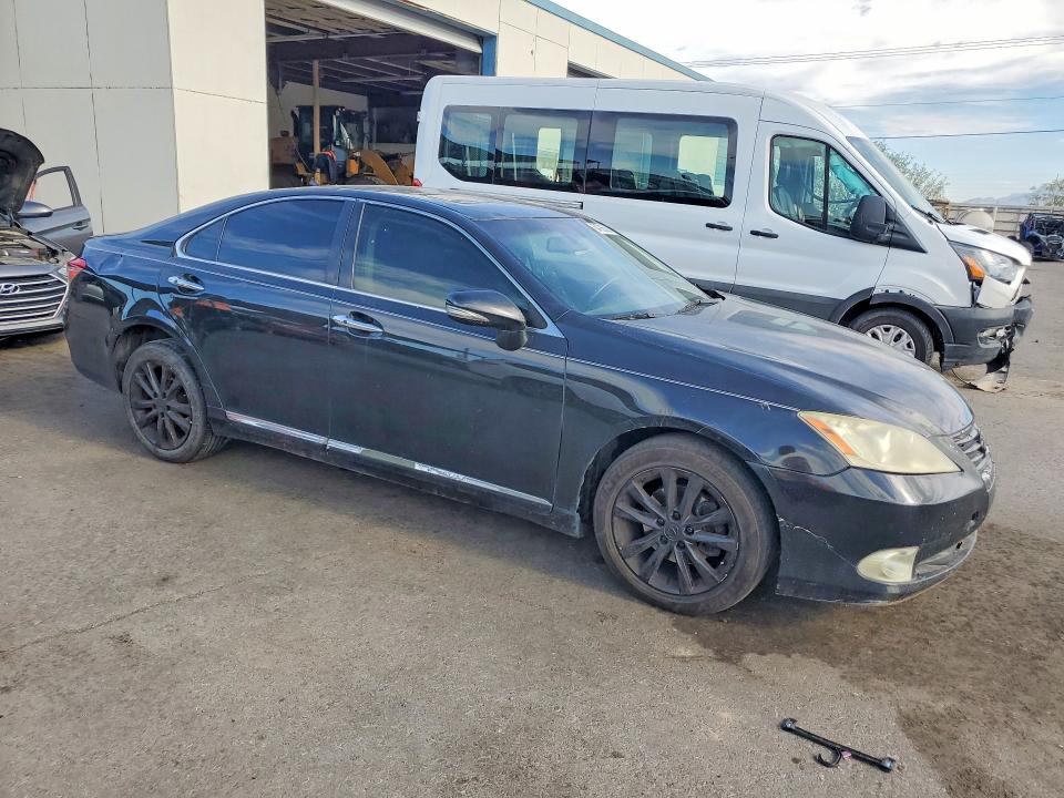 Zdjęcie 4 z aukcji – 2010 LEXUS ES z VIN JTHBK1EG7A2395362