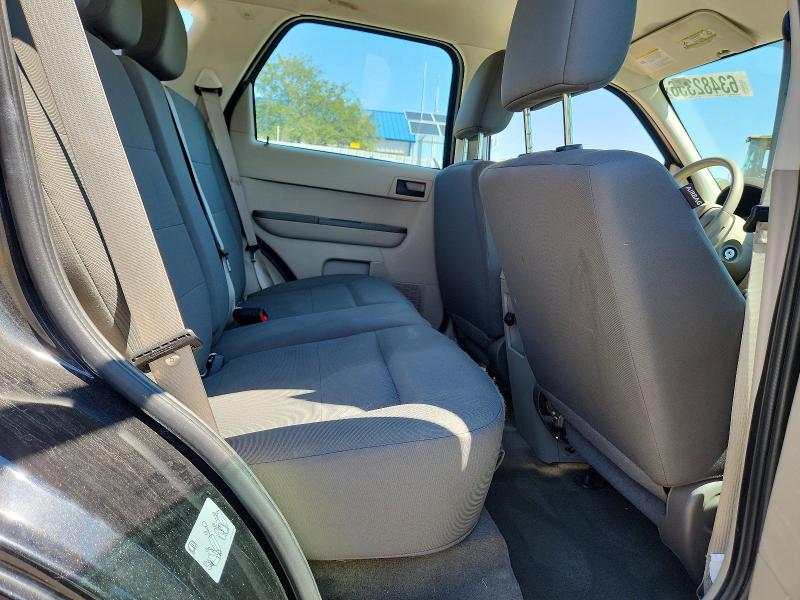 Photo 10 from auction – 2011 FORD ESCAPE with VIN 1FMCU0C76BKB33374