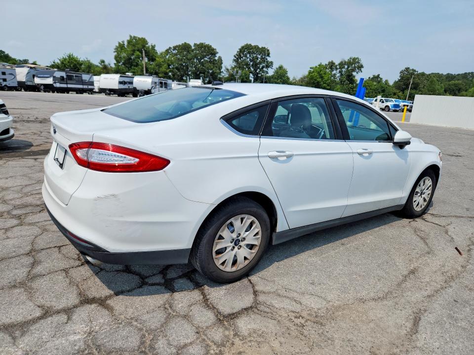 Photo 3 from auction – 2014 FORD FUSION with VIN 3FA6P0G72ER338733