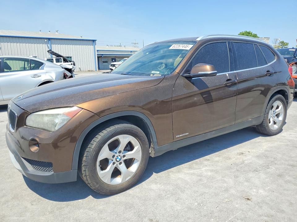 BMW X1 2014 with VIN WBAVM1C5XEVW51473 - Photo from auction