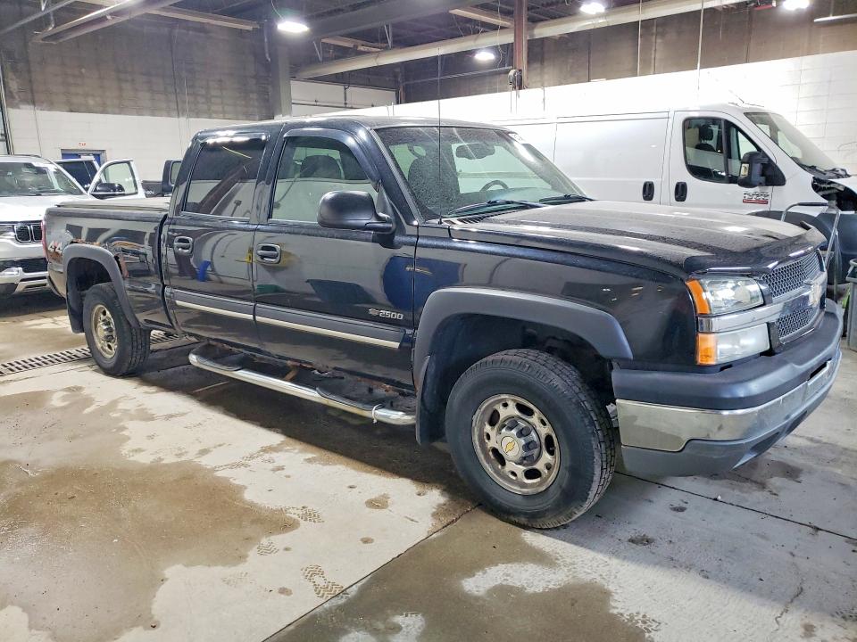 Photo 4 from auction – 2004 CHEVROLET SILVERADO with VIN 1GCGK23U84F227782