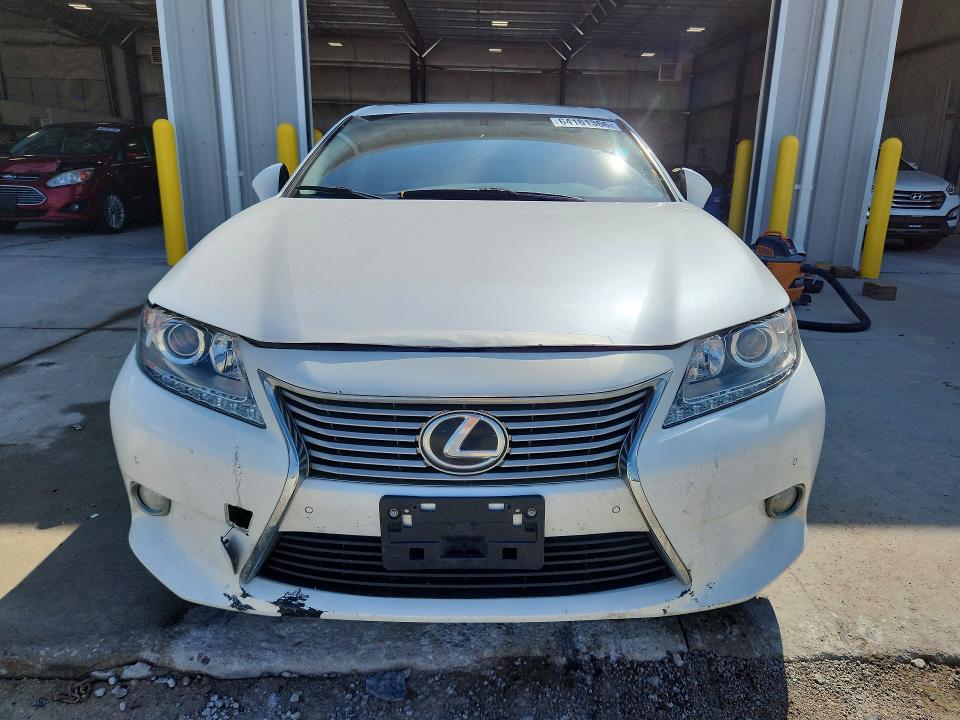 Photo 5 from auction – 2015 LEXUS ES with VIN JTHBK1GG6F2190832