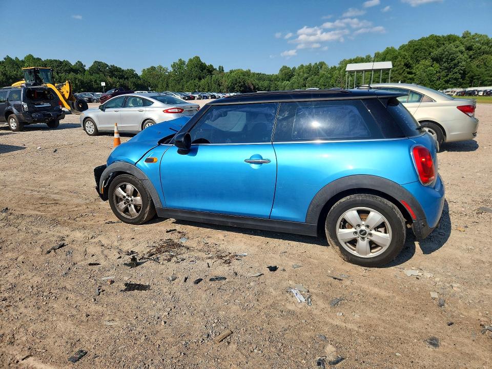 Photo 2 from auction – 2018 MINI COOPER with VIN WMWXP5C51J2G63968