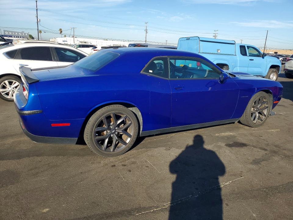Photo 3 from auction – 2021 DODGE CHALLENGER with VIN 2C3CDZBT3MH623664