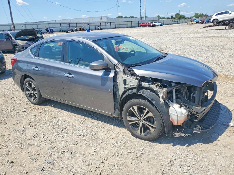 Photo 4 from auction – 2017 NISSAN SENTRA with VIN 3N1AB7AP8HY322022
