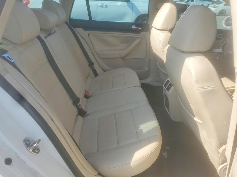Photo 10 from auction – 2012 VOLKSWAGEN JETTA with VIN 3VWPL7AJ1CM697148