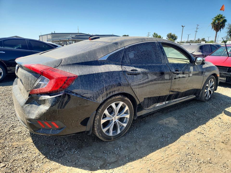 Снимка 3 от търг – 2016 HONDA CIVIC с VIN 19XFC2F75GE231656