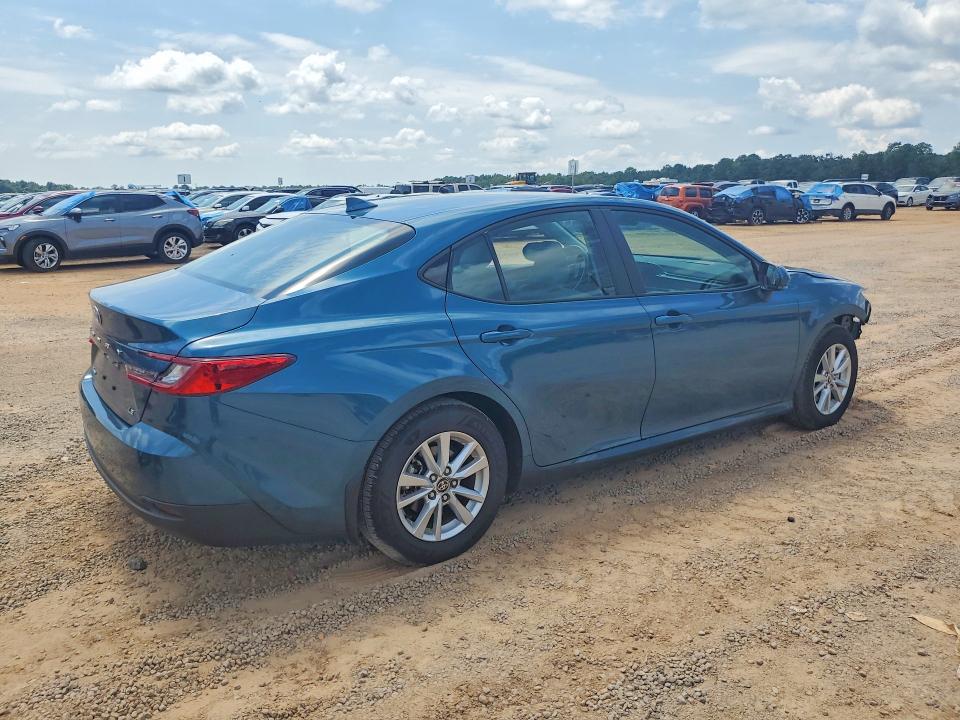 Photo 3 from auction – 2025 TOYOTA CAMRY with VIN 4T1DAACK0SU590385