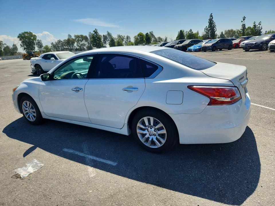 Photo 2 from auction – 2013 NISSAN ALTIMA with VIN 1N4AL3AP0DC112199