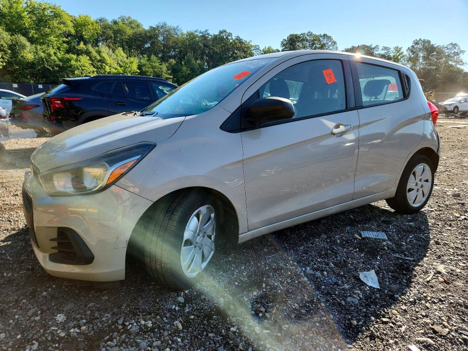 CHEVROLET SPARK 2017 with VIN KL8CB6SA2HC743844 - Photo from auction