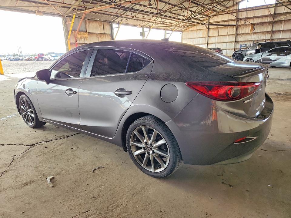 صورة رقم 2 من المزاد - 2018 MAZDA 3 مع VIN 3MZBN1V31JM239572