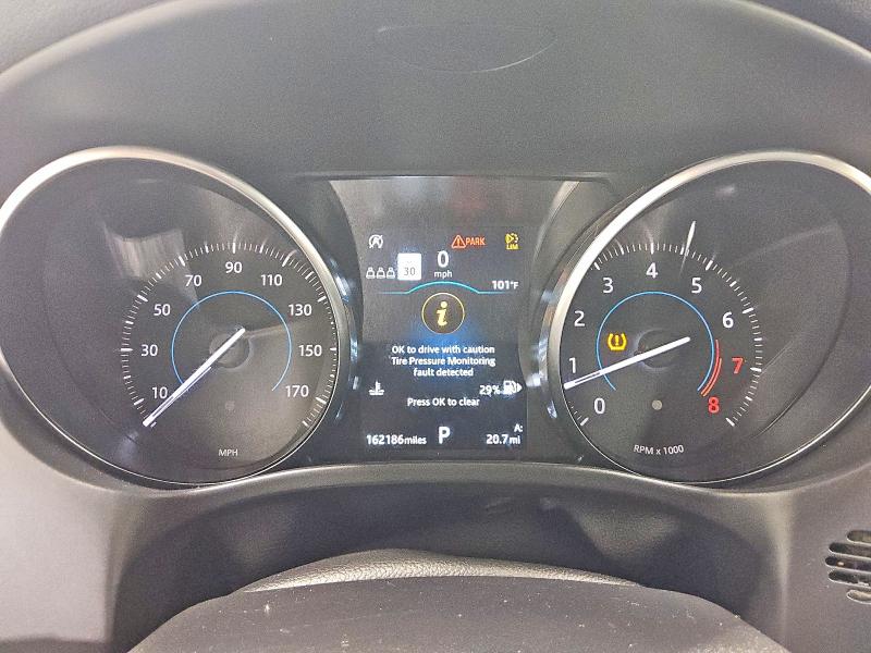Photo 9 from auction – 2019 JAGUAR F-PACE with VIN SADCK2GX9KA356938
