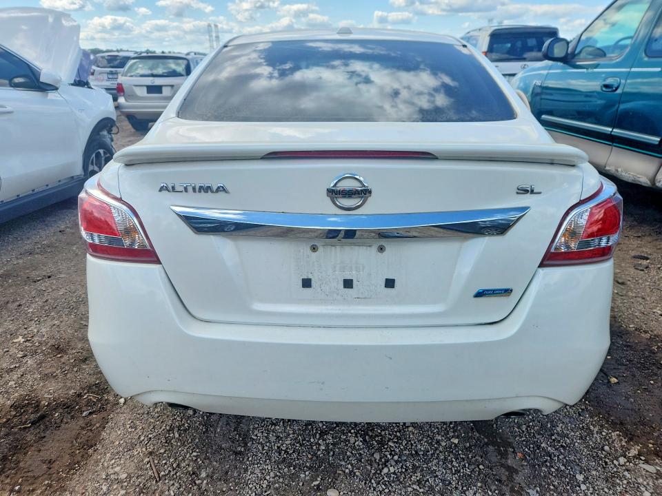 Photo 6 from auction – 2013 NISSAN ALTIMA with VIN 1N4AL3AP9DC170263