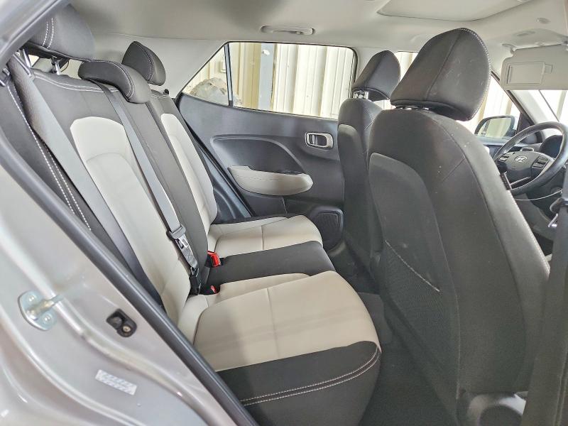 Photo 10 from auction – 2023 HYUNDAI VENUE with VIN KMHRC8A35PU271012