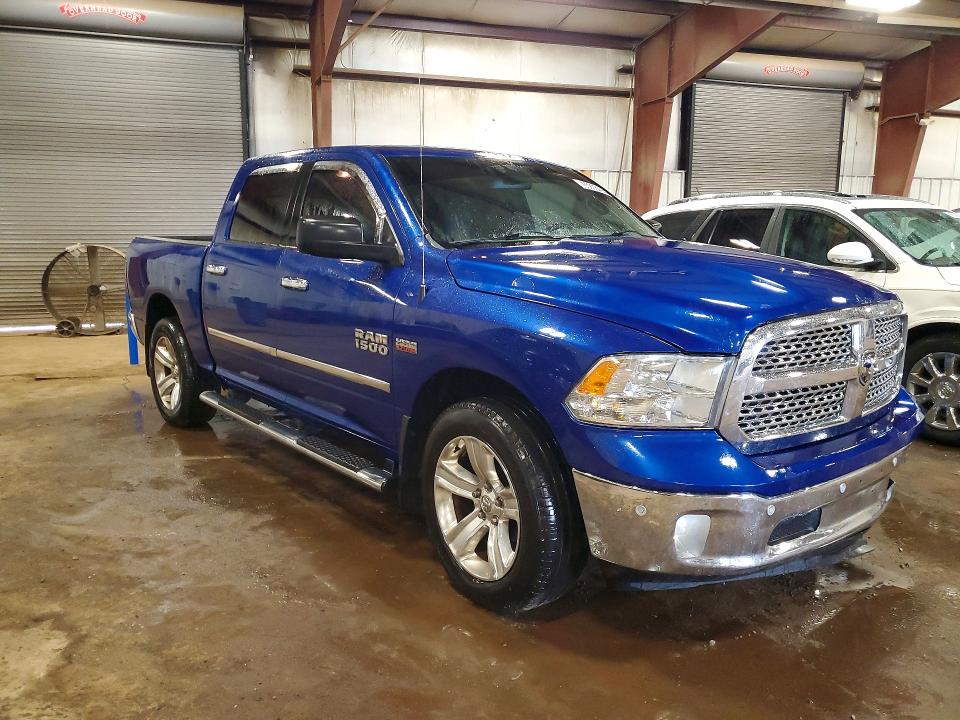 Фото 4 с аукциона – 2015 RAM 1500 с VIN 1C6RR7LT5FS778200