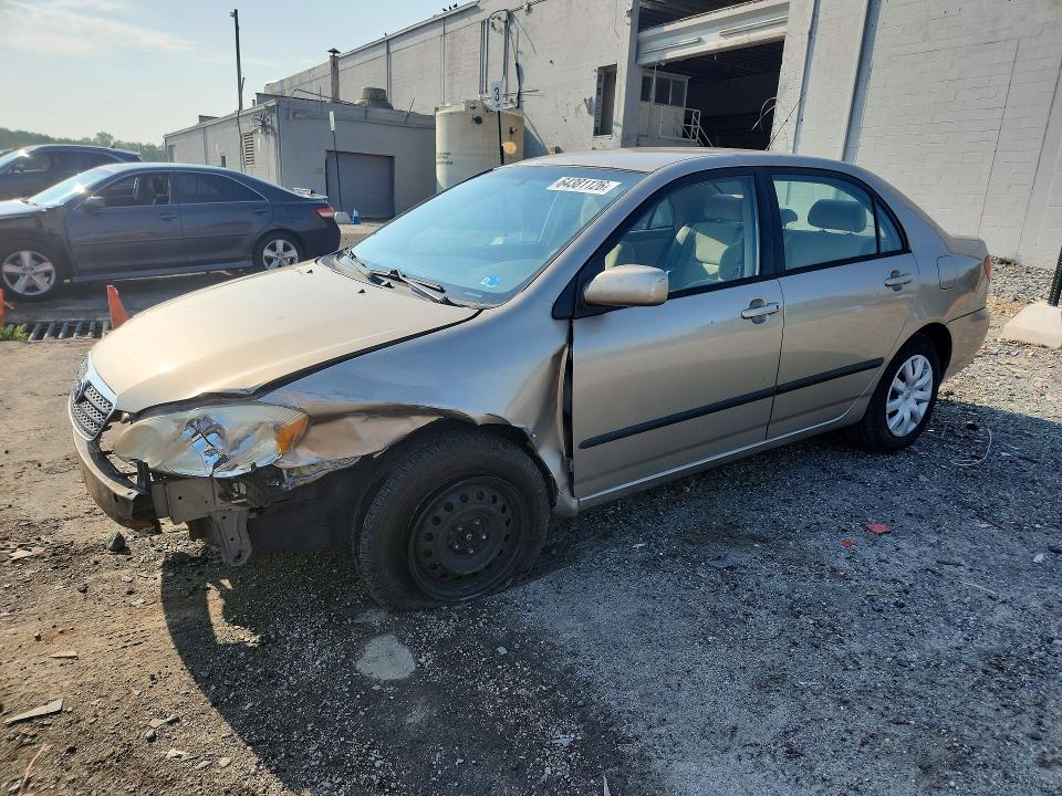TOYOTA COROLLA 2005 with VIN 2T1BR32E55C352495 - Photo from auction