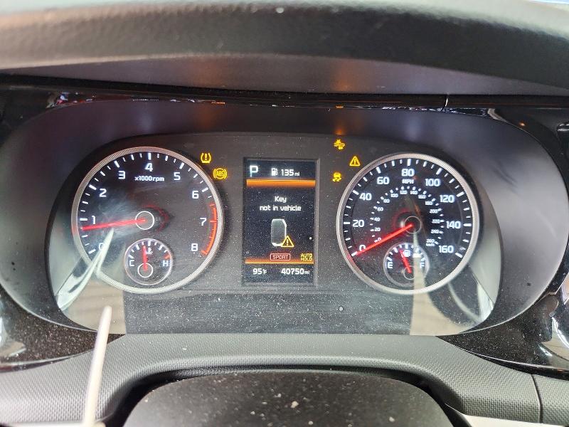 Photo 9 from auction – 2022 KIA K5 with VIN 5XXG64J22NG085000