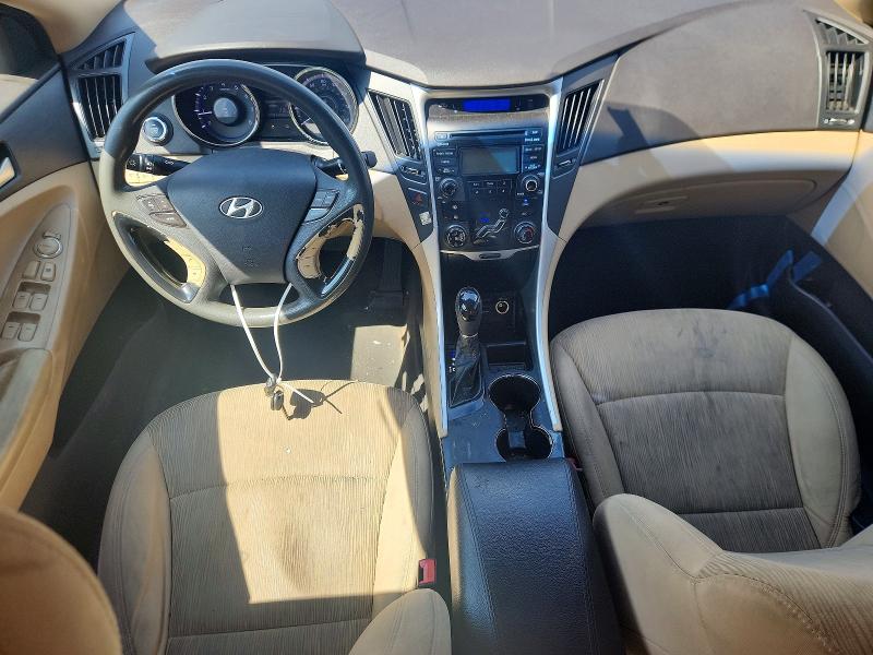 Photo 8 from auction – 2012 HYUNDAI SONATA with VIN 5NPEB4AC5CH322463